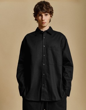 Black Men's Urban Revivo Button Up Loose Shirts | YPP1270XA