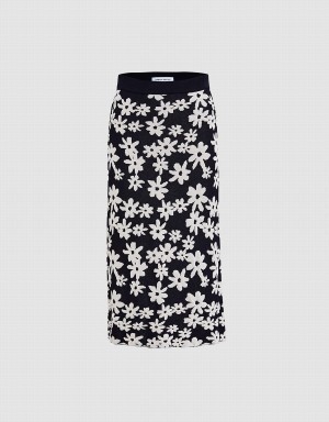 Black White Women's Urban Revivo Floral Print Knit Skirts | SPW5564WB