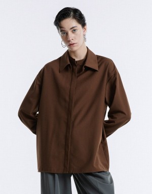 Brown Women's Urban Revivo Basic Button Up Shirts | WMO732UY