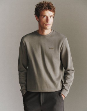 Dark Grey Men's Urban Revivo Crew Neck Straight Sweatshirts | KVR9115XA