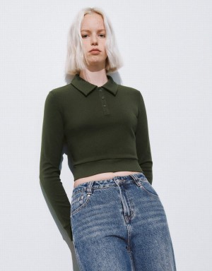 Green Women's Urban Revivo Button Half Placket Cropped Knitted T Shirts | MCY5452GS