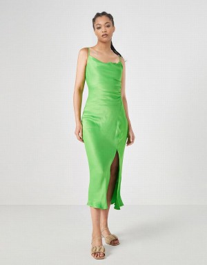 Green Women's Urban Revivo Cowl Neck Split Hem Cami Dress | QDB1689QW