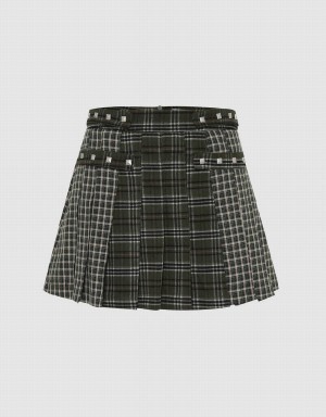 Green Women's Urban Revivo Plaid Mini A-Line Skirts | ODX5358BS