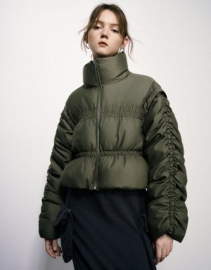 Green Women's Urban Revivo Raglan Sleeve Stand Collar Puffer Jacket | IIB2426CT