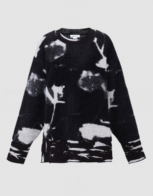 Grey Women's Urban Revivo Abstract Print Sweaters | ZPI7129UL