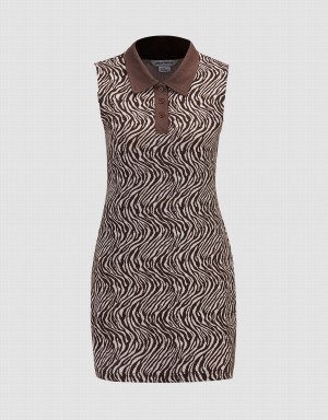 Khaki Women's Urban Revivo Wavy Pattern Half Button Knitted Sleeveless Dress | BFN1380YY