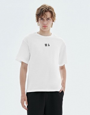 White Men's Urban Revivo Crew Neck Straight T Shirts | CXN222ND