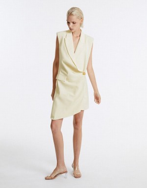 White Women's Urban Revivo Asymmetric Dress | ABW3177DP