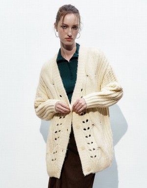 White Women's Urban Revivo V-Neck Knitted Cardigan | KZH3020KC