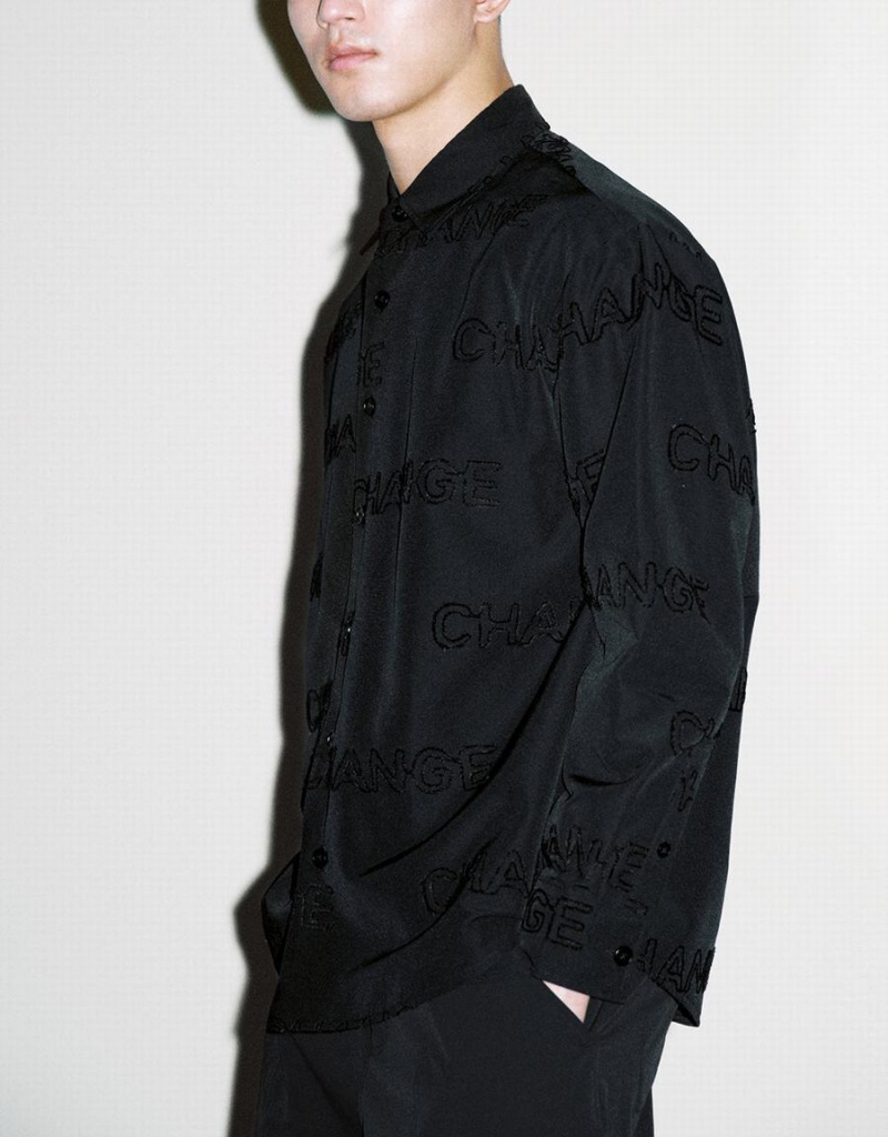 Black Men's Urban Revivo Letter Printed Button Up Oversized Shirts | TIO5923XX