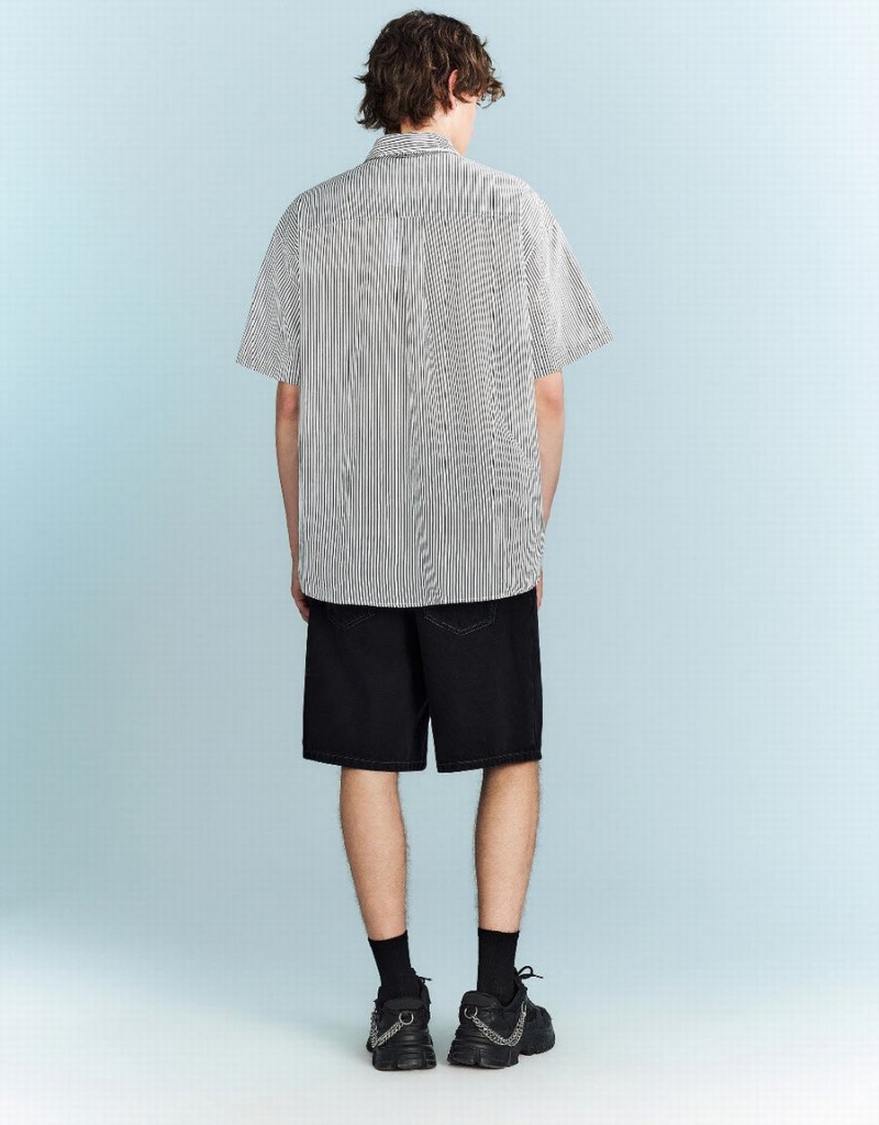 Black Men's Urban Revivo Striped Oversized Shirts | RYL5057YG