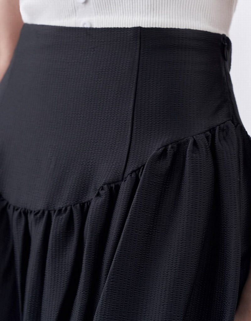 Black Women's Urban Revivo Ruffle A-Line Skirts | DHV4226WE