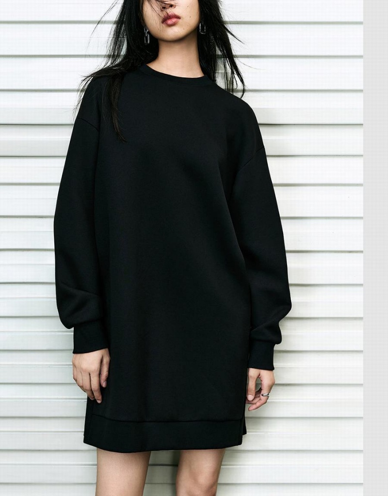 Black Women's Urban Revivo Straight Crew Neck Knitted Dress | VCG5395PQ