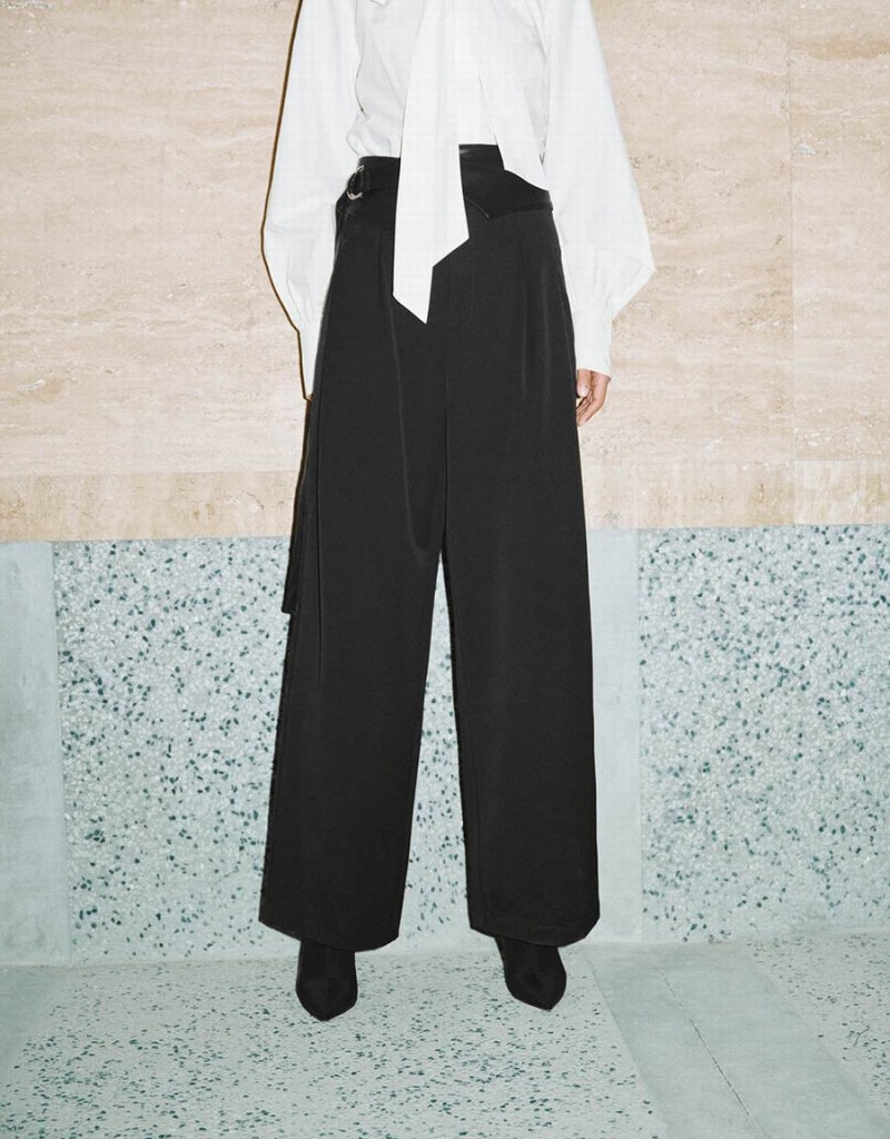 Black Women's Urban Revivo Straight With Belt Pants | GGX292AJ