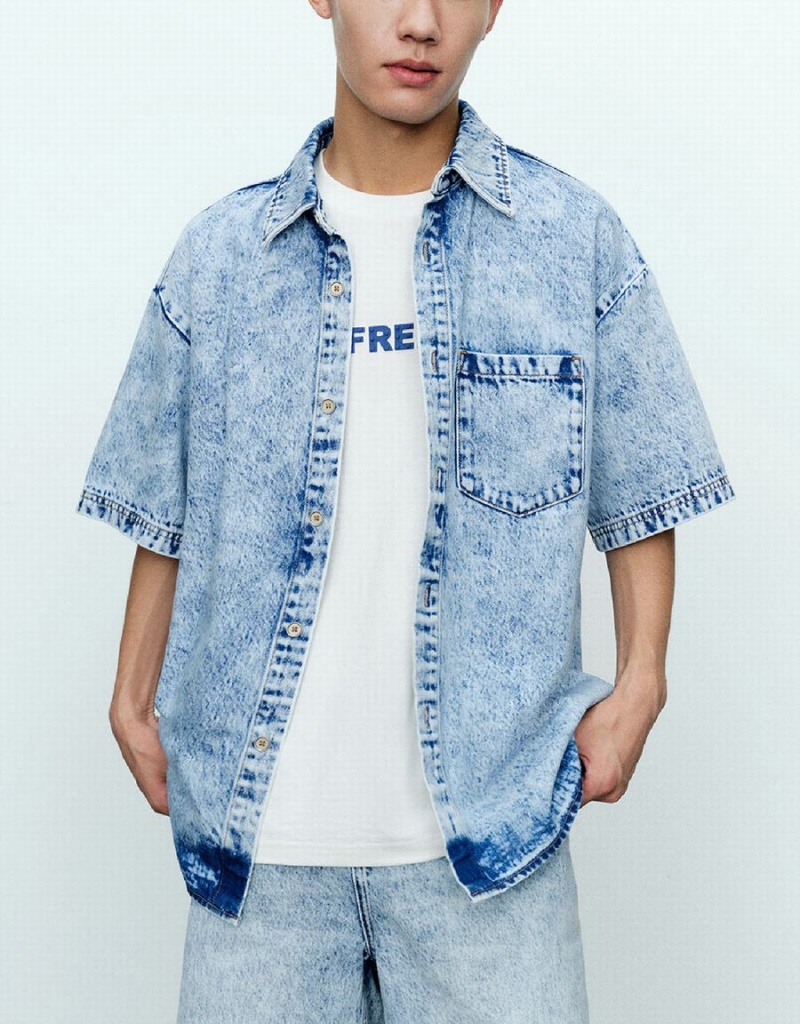 Blue Men's Urban Revivo Loose Denim Shirts | WIZ975PI