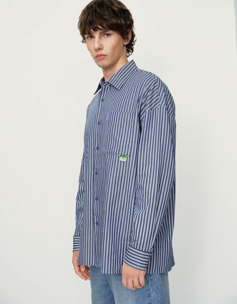 Blue Men's Urban Revivo Striped Oversized Shirts | IBT449TL