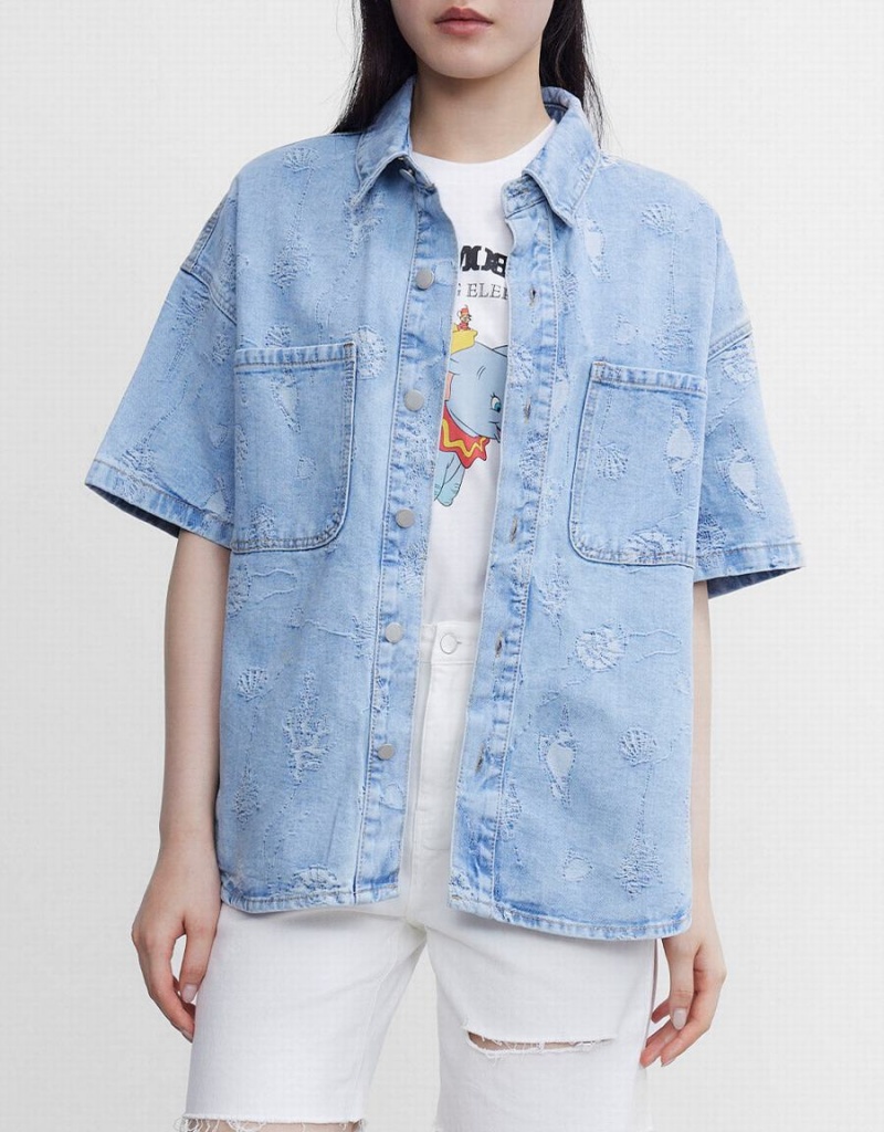 Blue Women's Urban Revivo Seashell Patched Pocket Denim Shirts | ISC9844DX