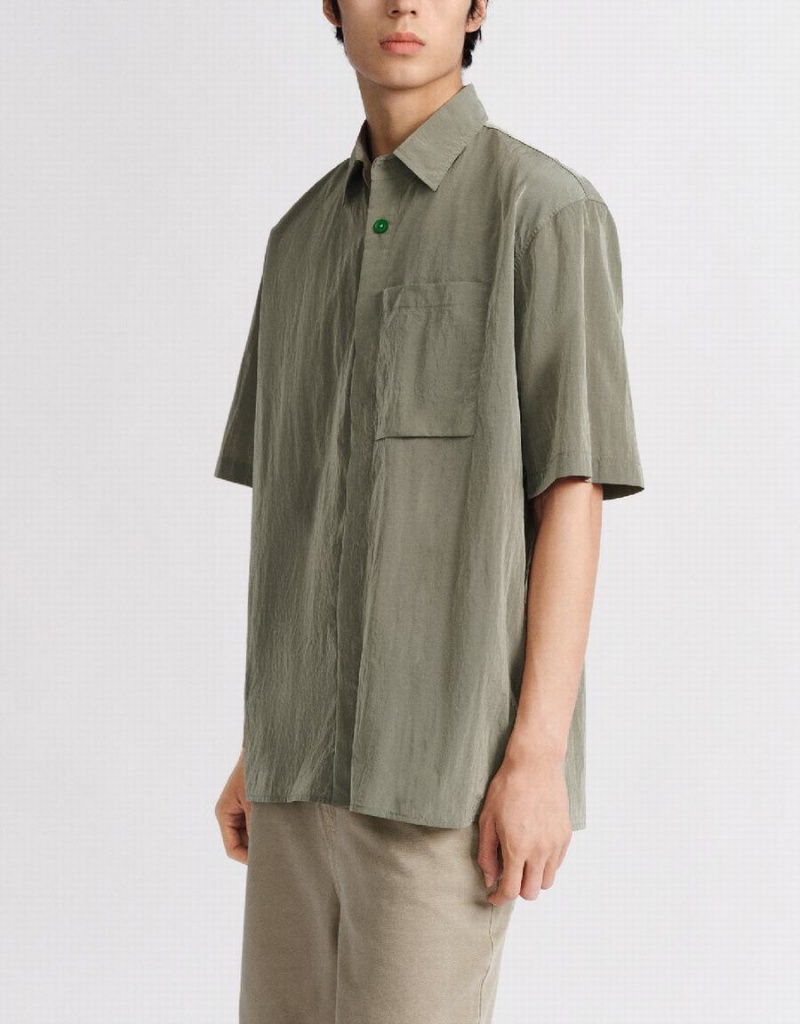 Green Men's Urban Revivo Button Up Straight Shirts | HHU7448AO