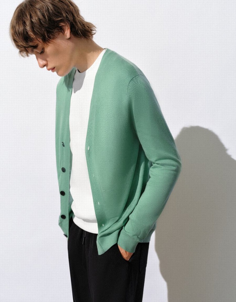 Green Men's Urban Revivo Straight Knitted Cardigan | MXB6774LV