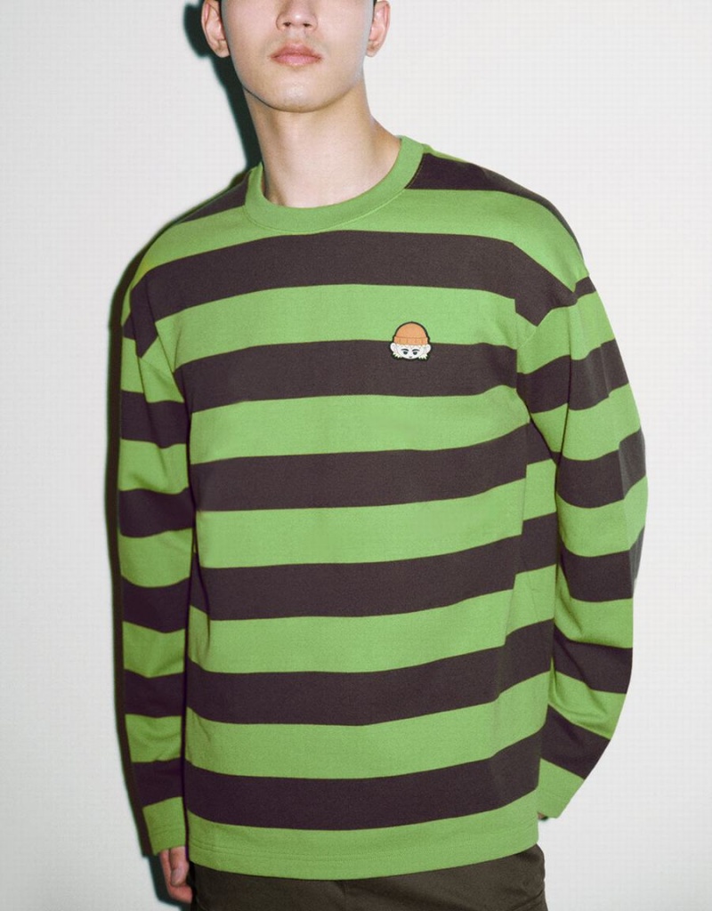 Green Men's Urban Revivo Striped Crew Neck Knitted T Shirts | WSU339RC