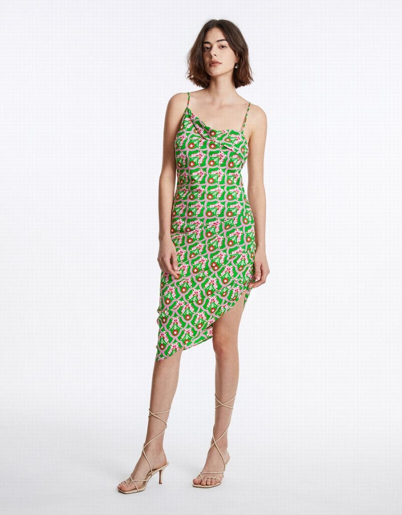 Green Women's Urban Revivo Floral Ruched Cami Dress | KMN2662VV