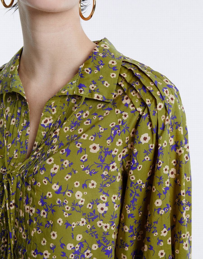 Green Women's Urban Revivo Floral Tie Front Blouse | AIC4397SM