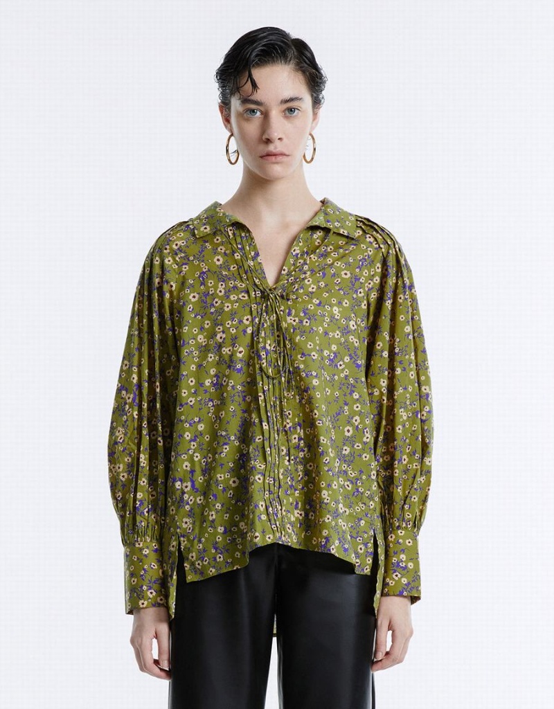 Green Women\'s Urban Revivo Floral Tie Front Blouse | AIC4397SM