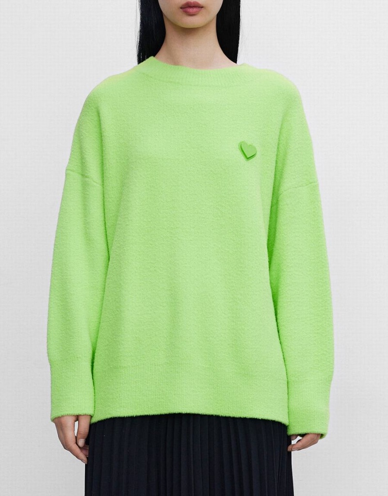 Green Women's Urban Revivo Heart Detail Oversized Sweaters | QRB9596EI