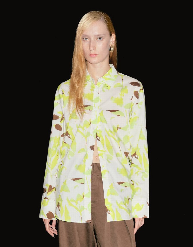 Green Women's Urban Revivo Leaf Print Button Up Shirts | YVA2131ZO