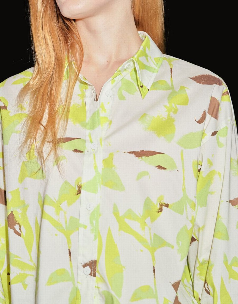 Green Women's Urban Revivo Leaf Print Button Up Shirts | YVA2131ZO