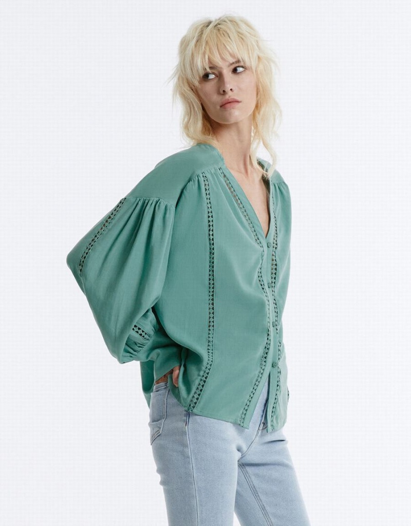 Green Women's Urban Revivo Pointelle Buttoned Shirts | ERX7743ID