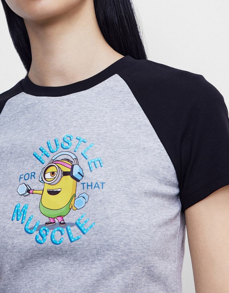 Grey Women's Urban Revivo Minions Raglan T Shirts | VAH6343KV