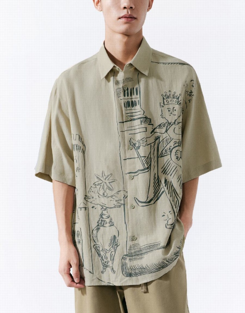 Khaki Men's Urban Revivo Leisure Shirts | YPW6940JJ