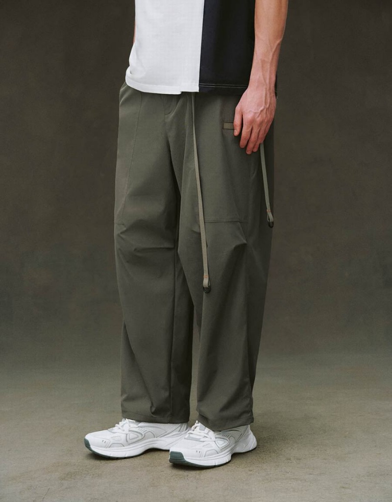 Khaki Men's Urban Revivo Loose Jogger Pants | DRU6929WP