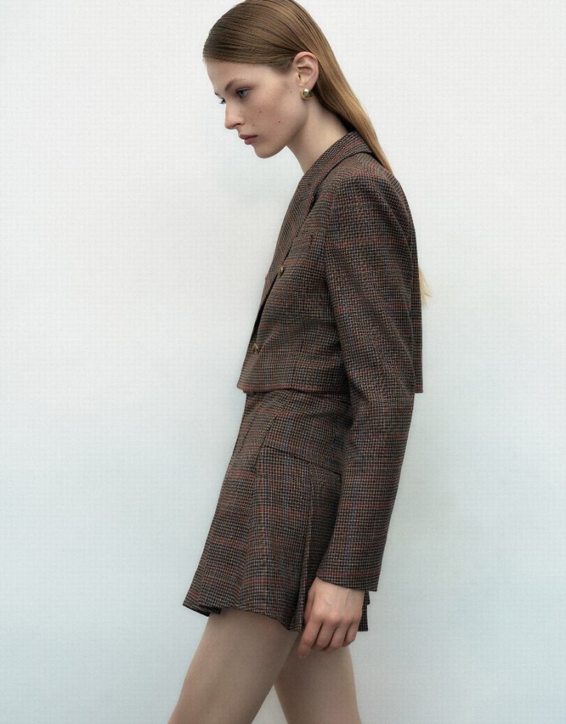 Khaki Women's Urban Revivo Plaid Cropped Tailored Blazers | CJH623QZ