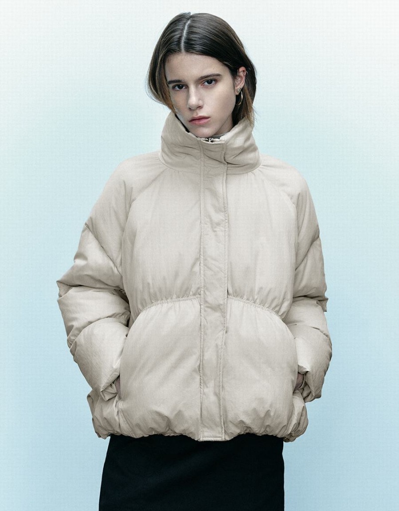 Light Khaki Women\'s Urban Revivo Stand Collar Puffer Jacket | GCE9311TR