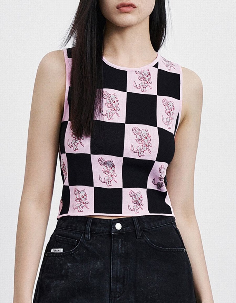 Pink Women\'s Urban Revivo Hot Stuff Checkered Knitted Tank Top | VBY9868VE