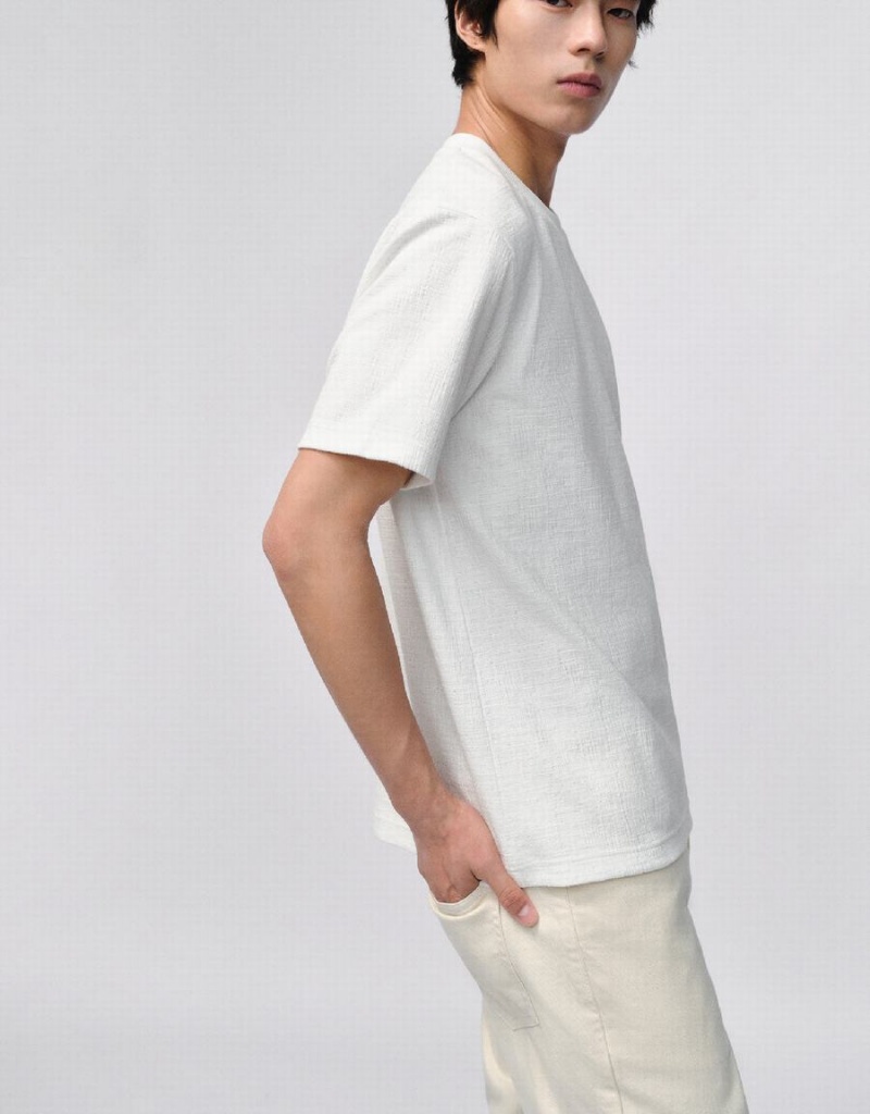 White Men's Urban Revivo Drop Shoulder Sleeve Crew Neck T Shirts | FXB696SM