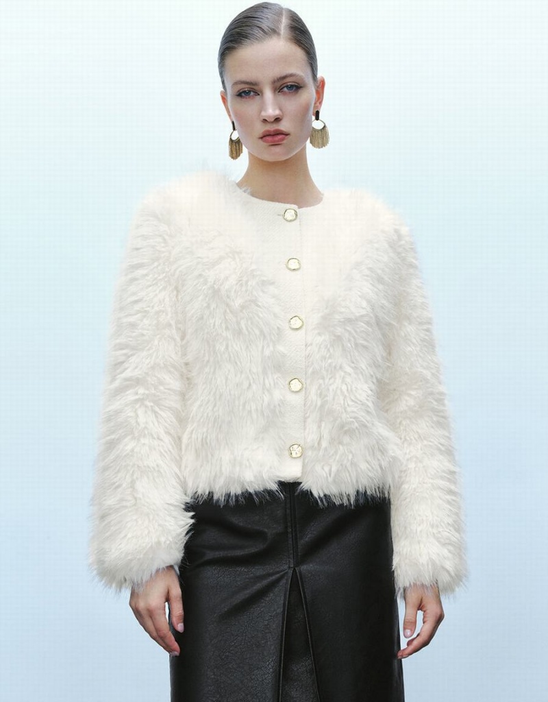 White Women\'s Urban Revivo Button Up Straight Furry Coats | XUI8967HE