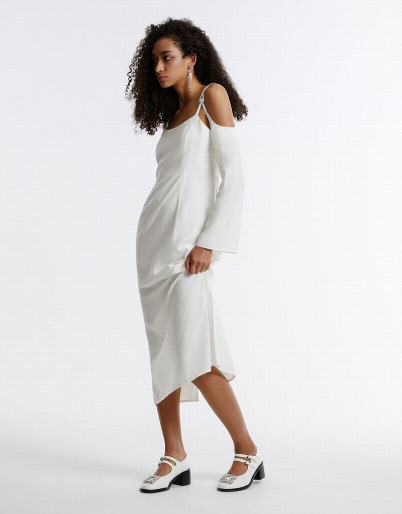 White Women's Urban Revivo Cold Shoulder Dress | PWH4539NH