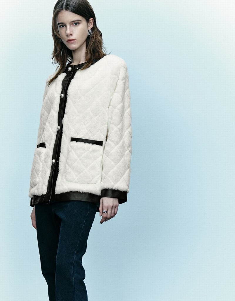 White Women's Urban Revivo Crew Neck Straight Furry Coats | BAI1550BK