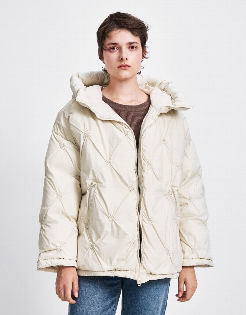 White Women's Urban Revivo Heart Detail Quilted Down Jackets | WAM9012GH