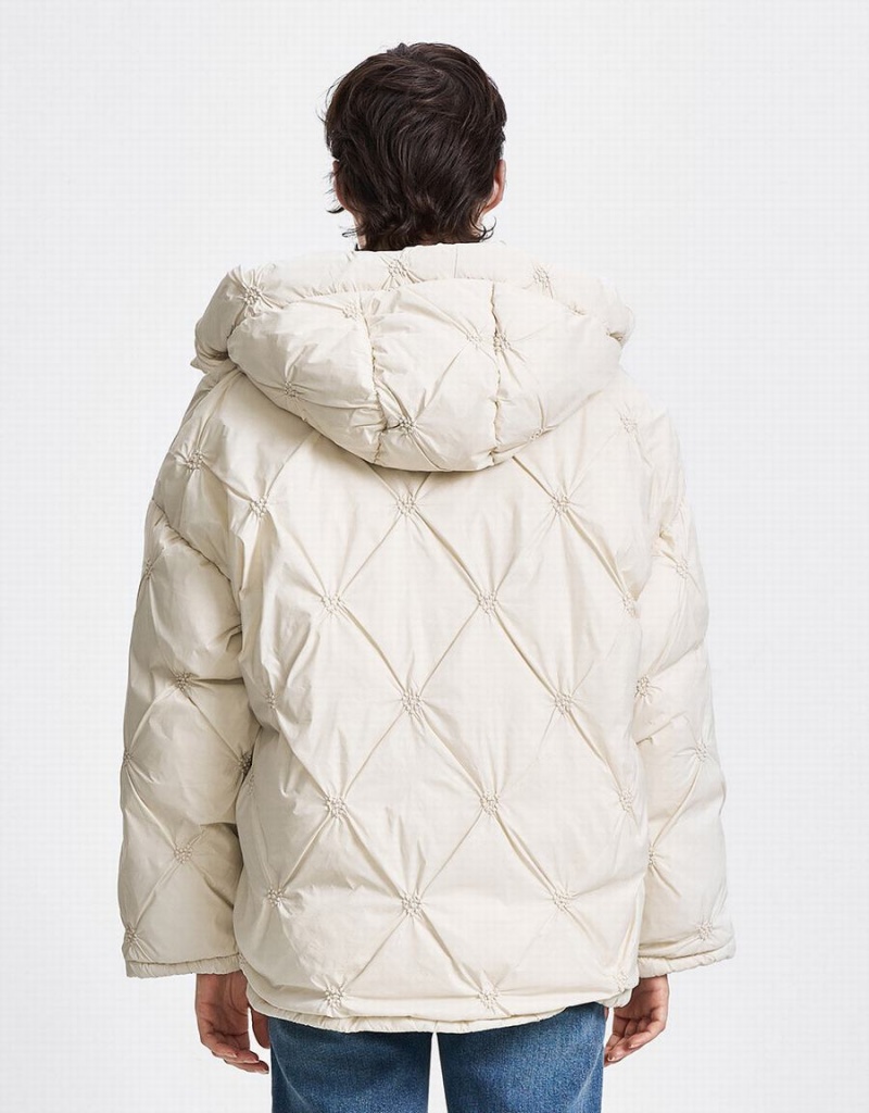 White Women's Urban Revivo Heart Detail Quilted Down Jackets | WAM9012GH