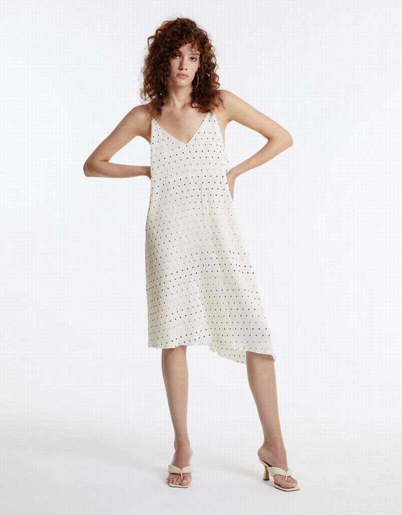 White Women\'s Urban Revivo Polka Dotted Strappy Dress | NJY8638RZ