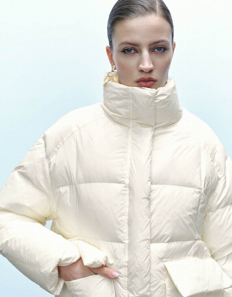 White Women's Urban Revivo Stand Collar Puffer Jacket | CVB4581NQ