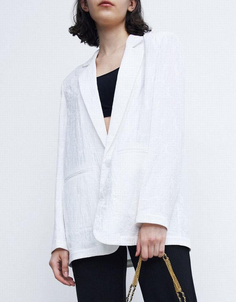 White Women's Urban Revivo Textured Single Breasted Blazers | NJX2862QS